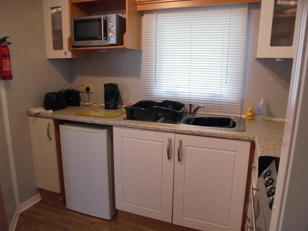 Апартаменти 6 Berth Heated On The Chase Brisbane Інголдмеллс Екстер'єр фото