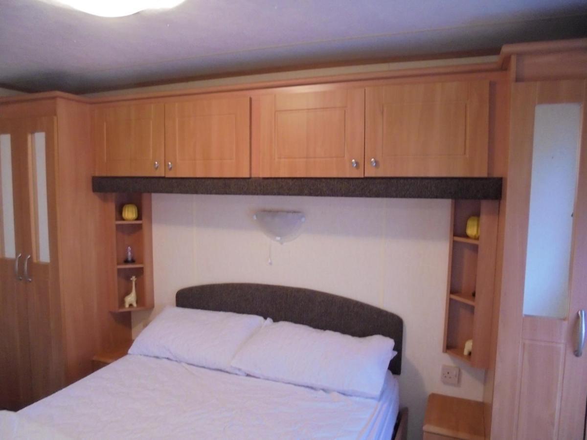 Апартаменти 6 Berth Heated On The Chase Brisbane Інголдмеллс Екстер'єр фото