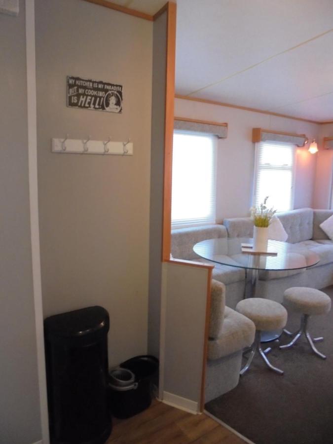Апартаменти 6 Berth Heated On The Chase Brisbane Інголдмеллс Екстер'єр фото