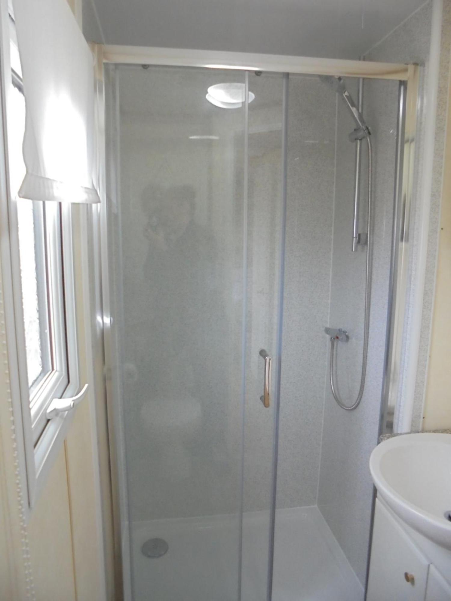 Апартаменти 6 Berth Heated On The Chase Brisbane Інголдмеллс Екстер'єр фото